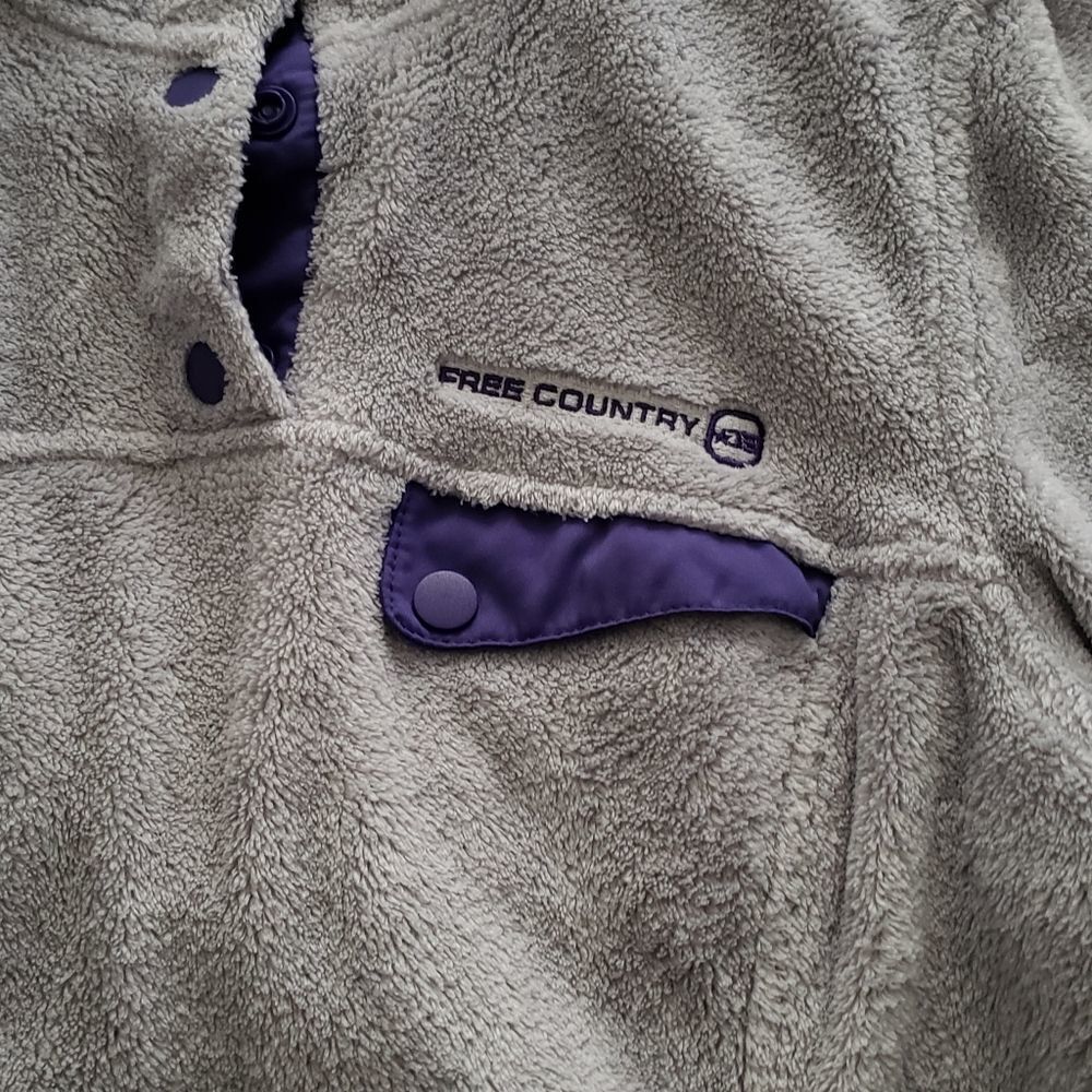 Free Country Furry Pullover Jacket  - Picture 3 of 6
